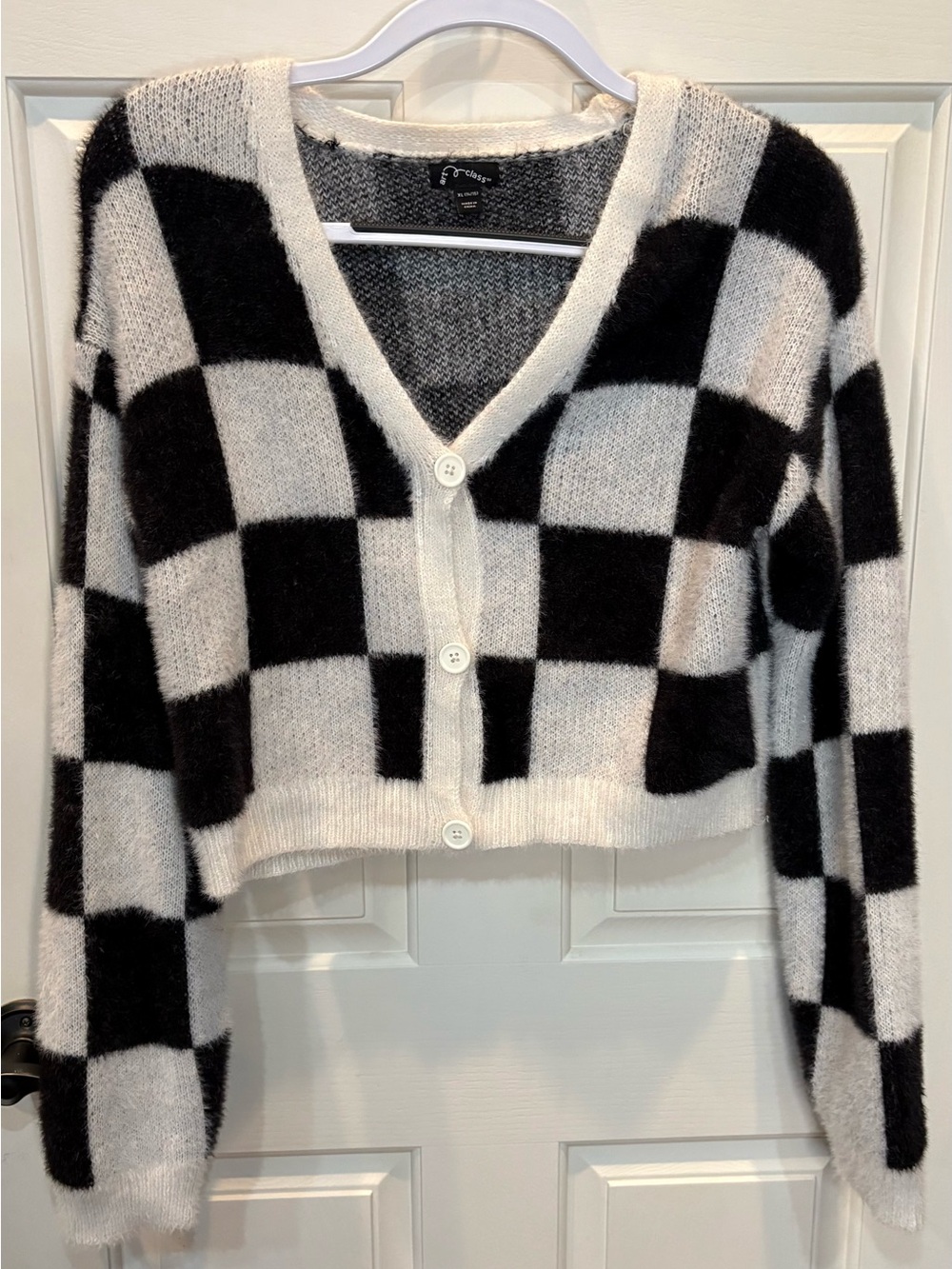 Art Class Black & White Checkerboard V-Neck Button Cardigan